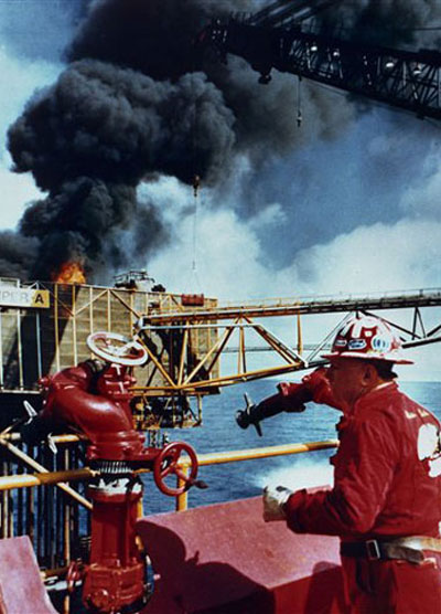a fire on the oil platform